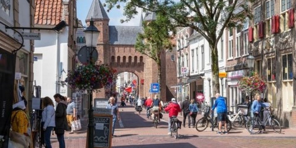 Ovaj prelepi gradić u Holandiji proglašen je evropskim gradom godine! (FOTO)
