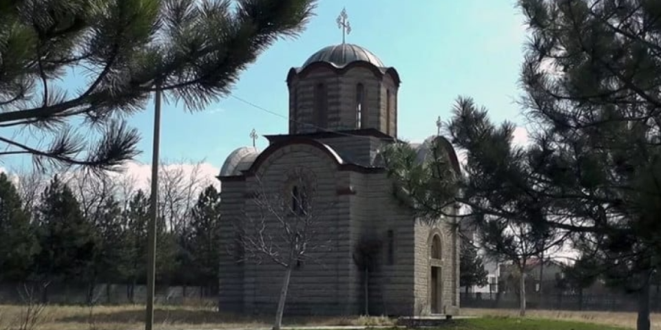 Vandalizam na delu na Kosovu i Metohiji! Obijena crkva kod Prištine