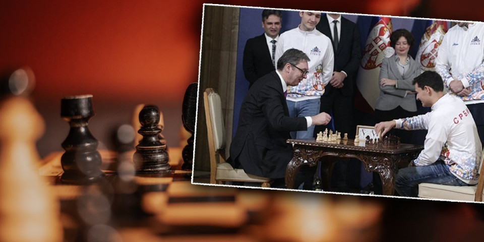Sedi, Aleksandre, da te pobedim! Vučić objavio novi snimak na Tiktoku: Predsednik "odmerio snage" sa šahistima (VIDEO)