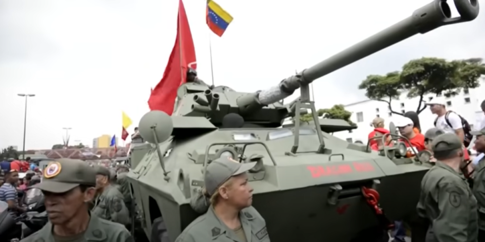 Gotovo je! Vojska Venecuele i domoroci iz Gvajane zajedno proslavljaju pripajanje Esekiba! (VIDEO)