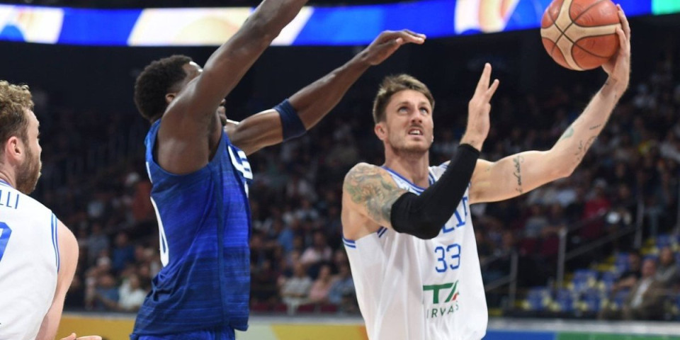 Strašne vesti iz Italije: Nesuđeni košarkaš Zvezde teško bolestan