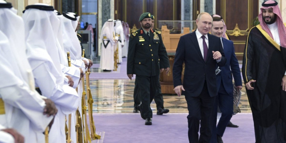 Zapad će da pukne od muke! Putin i Bin Salman pregovaraju o Bliskom istoku!