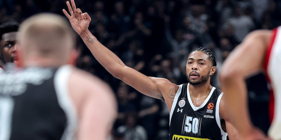 Partizan ne staje! Crno-beli nadoknadili -15 za novu pobedu u Evroligi