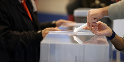 Državna izborna komisija (DIK) objavila je prve nezvanične rezultate izbora za gradonačelnika u Severnoj Makedoniji, nakon obrade 23,56% glasova na državnom nivou.