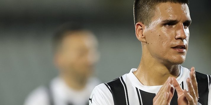 Partizan sa čak 8 debitanata u derbiju! Stjepanović IN, Šćekić OUT!