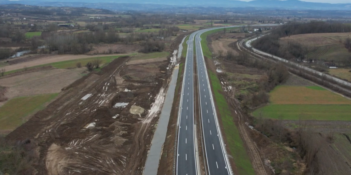 Valjevo bliže Beogradu! Otvorena deonica brze saobraćajnice Iverak - Lajkovac, pogledajte kako izgleda (VIDEO)