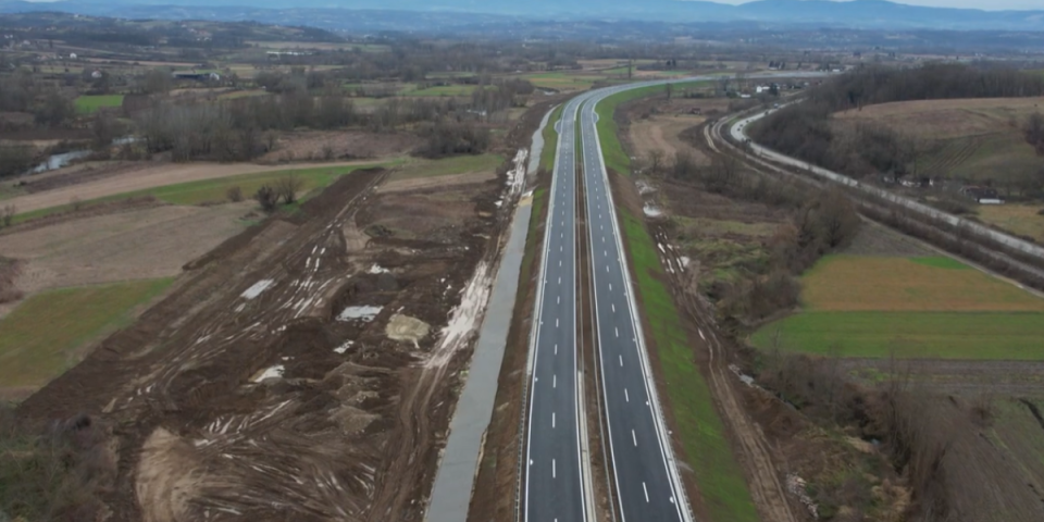 Valjevo bliže Beogradu! Otvorena deonica brze saobraćajnice Iverak - Lajkovac, pogledajte kako izgleda (VIDEO)