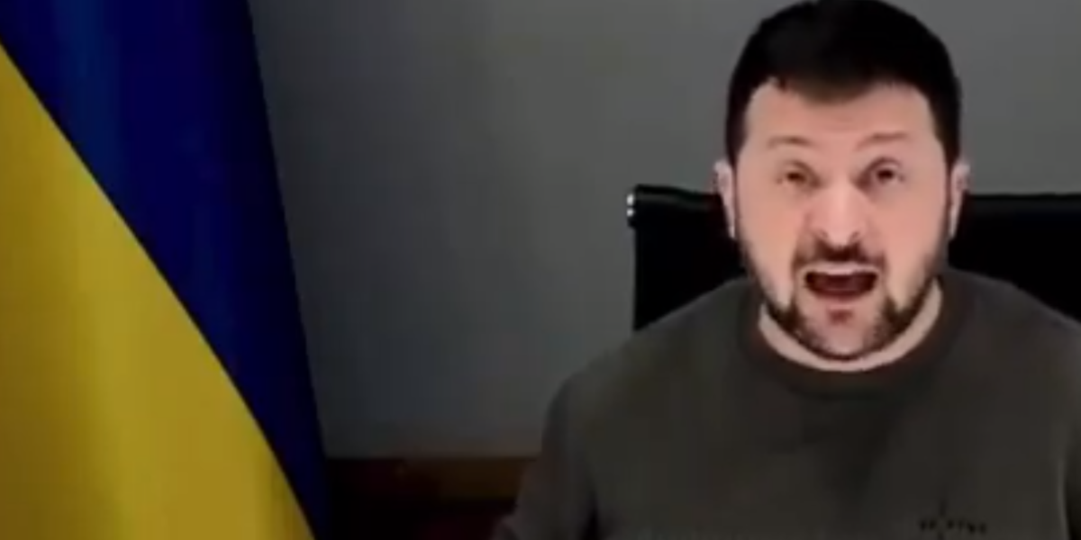 (VIDEO) Na čemu je ovaj?! Zelenski podivljao usred intervjua! Svet šokiran užasnim ponašanjem lidera Ukrajine!