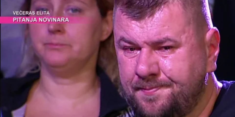 Janjuš se guši u suzama u programu uživo: Raspao se na pomen brata, otvorio dušu o samoubistvu najrođenijeg