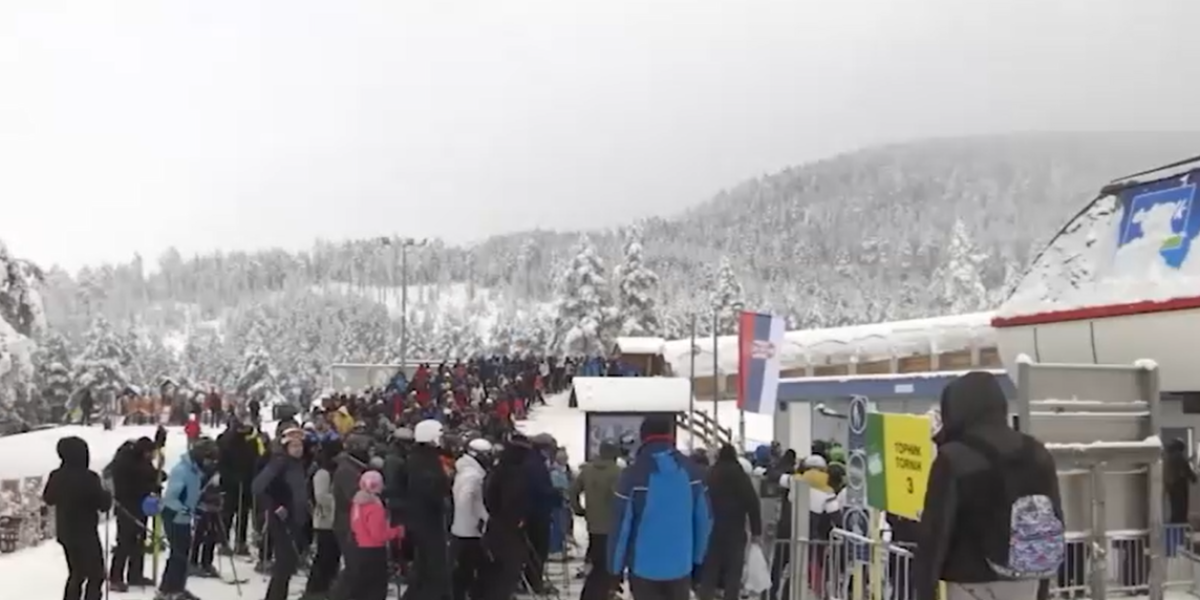 Na ovoj planini već 50.000 gostiju! Za vikend 30 odsto popusta na ski-karte!
