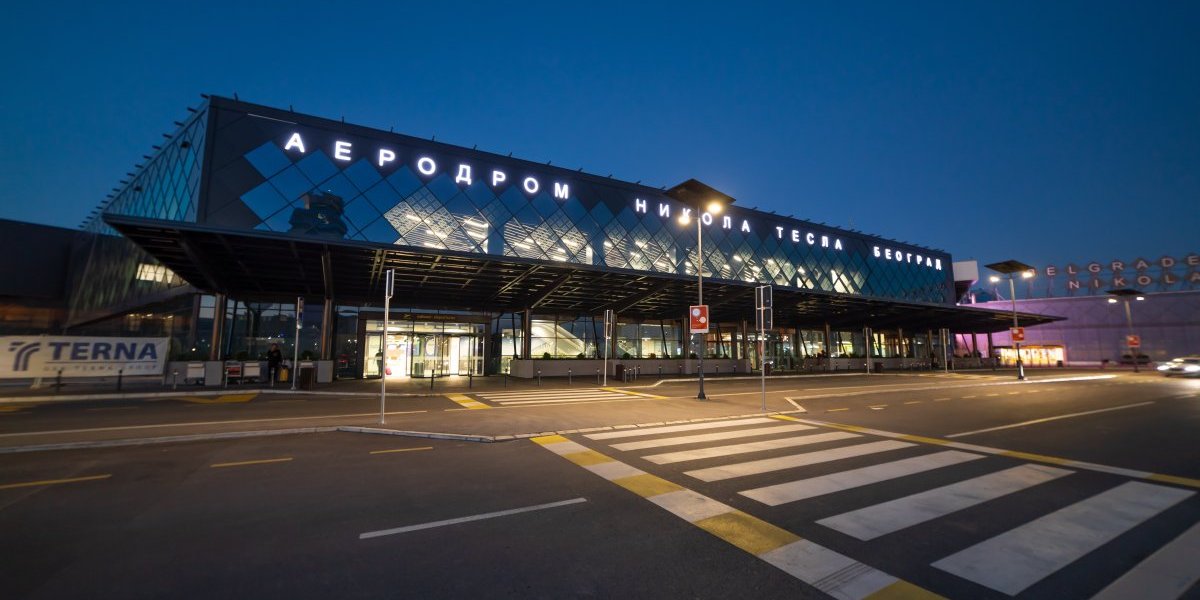 Džaba Šolakova kampanja rušenja države: Aerodrom Nikola Tesla radi kao sat! (FOTO)