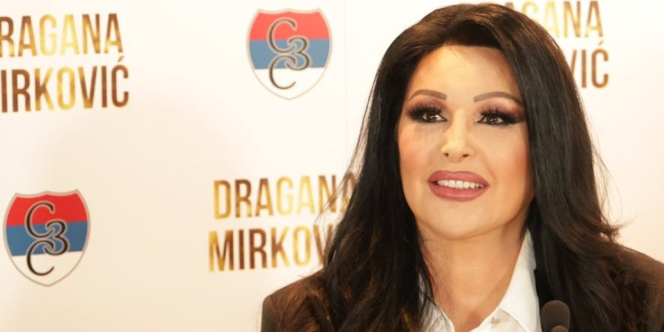 Prva objava Dragane Mirković nakon saopštenja da se razvodi: Pevačica zamolila javnost samo jedno