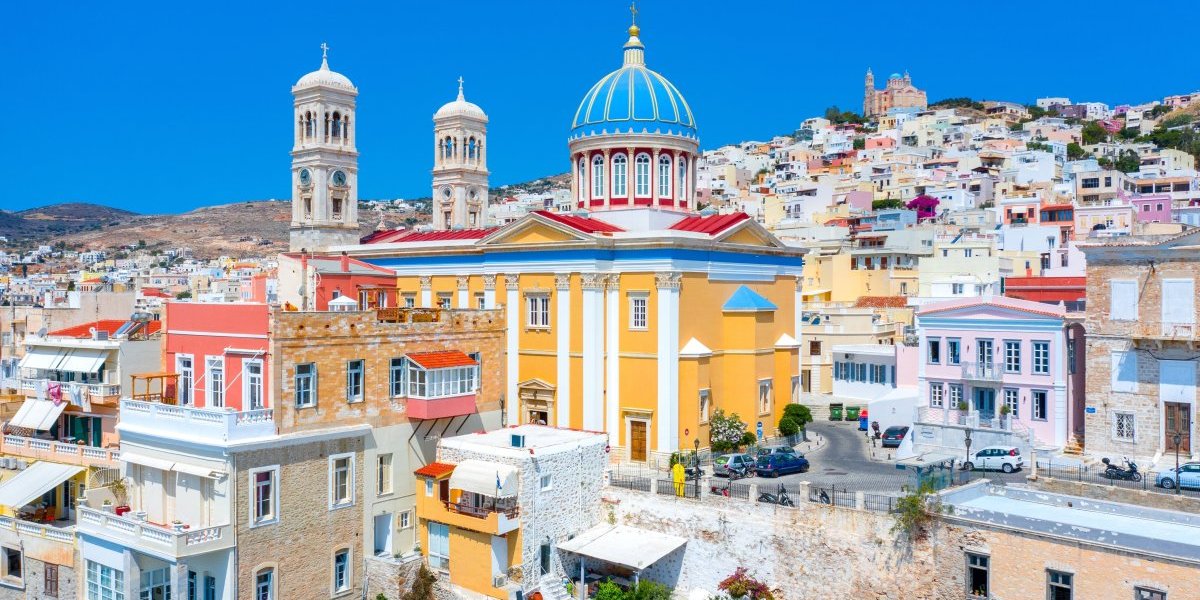 Raj za dušu! Ovo je najsrdačniji grad u Evropi, a okružen je prelepim plažama (FOTO)