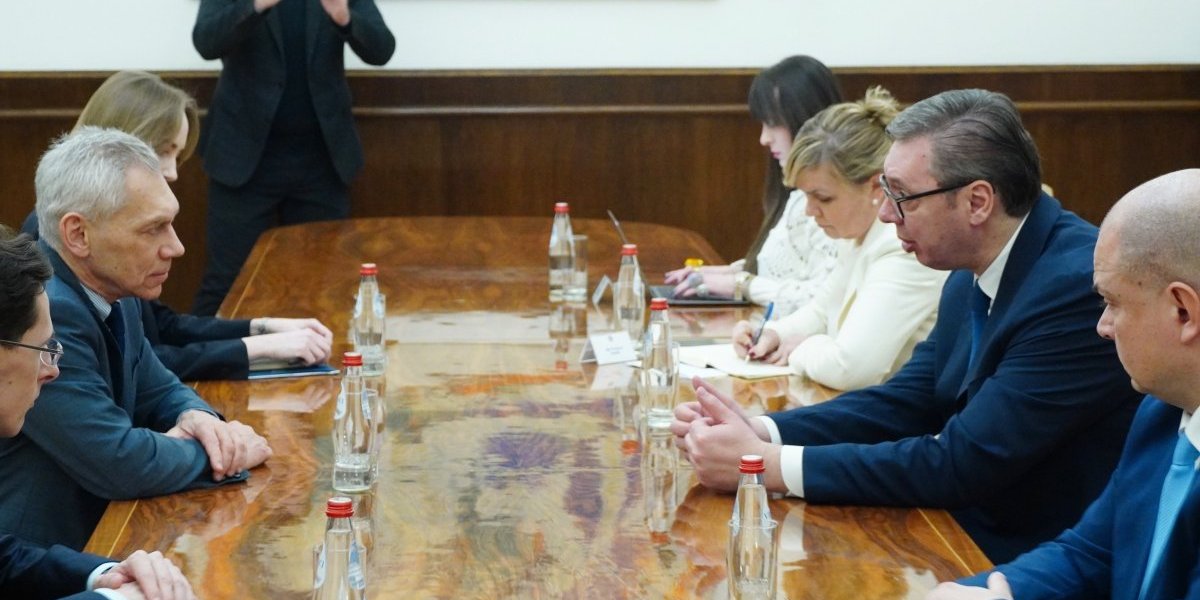 Obavestio sam Harčenka o Kurtijevim potezima protiv Srba: Vučić se oglasio nakon sastanka sa ruskim ambasadorom