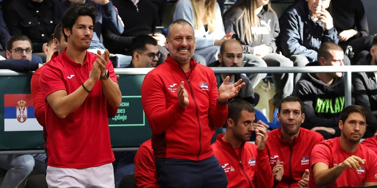 Haos: Bombaš bacio eksplozivnu napravu na restoran koji je u suvlasništvu žene srpskog tenisera!