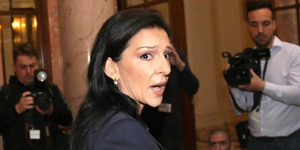 Da li je uopšte moguće da je ovo izgovorila o Isusu?! Marinika iz Hrvatske žestoko udarila na SPC i na sve srpsko (VIDEO)