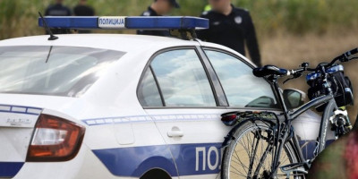 Pripadnici MUP-a u  Bačkoj Palanci podneće krivičnu prijavu protiv mladića (17) iz ovog mesta, zbog postojanja osnova sumnje da je učinio krivično delo razbojništvo.