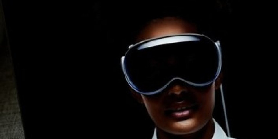 Naočare koje brišu reklame iz vašeg života: Belgijski inovator razvio AR ad bloker koji čini čuda