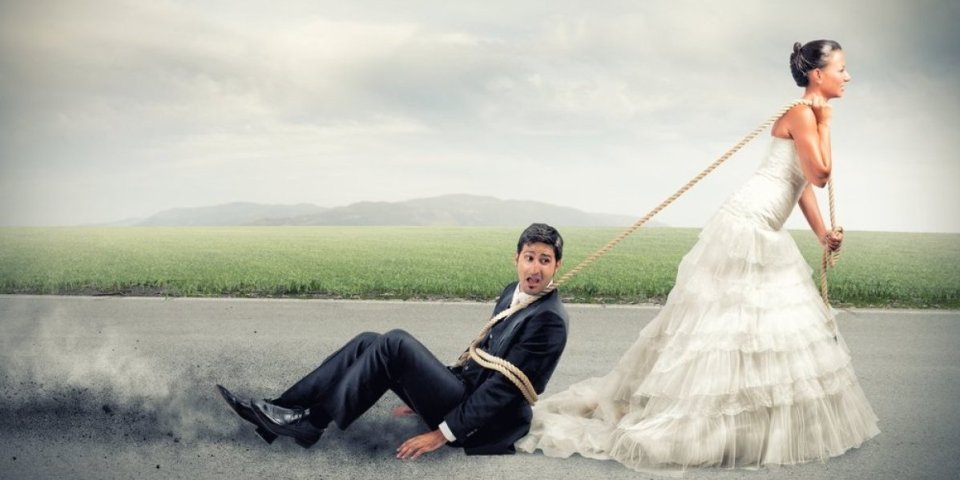 Srpkinja traži muža putem oglasa: Daje platu, vernost nije potrebna, ali...