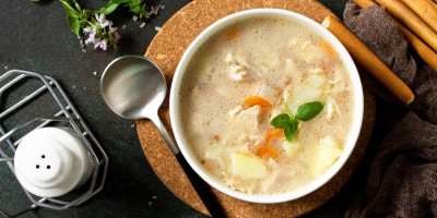 Kafanska pileća čorba je nešto što bi trebalo da se podrazumeva makar jednom nedeljno u svakoj kući.