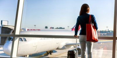 Stjuart Tomi Simato otkrio je putnicima šta nikada ne bi trebalo da rade u avionu.