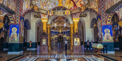 Aleksandar Đurđević, veroučitelj, istakao je da pričešće predstavlja čin sjedinjavanja sa Gospodom, i da se ovaj sveti obred ne odnosi samo na periode posta, već može biti obavljen svake nedelje.