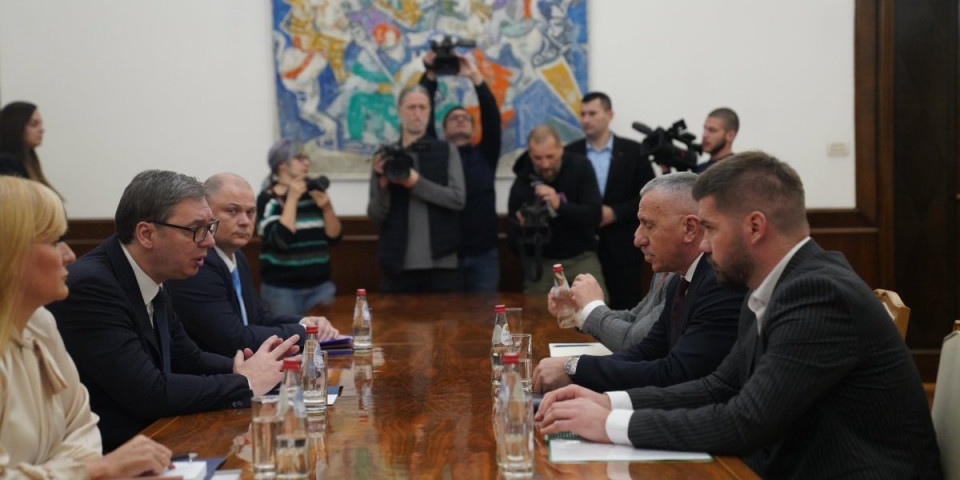 Počele konsultacije o mandataru, predstavnici Kamberijeve liste kod predsednika Vučića!
