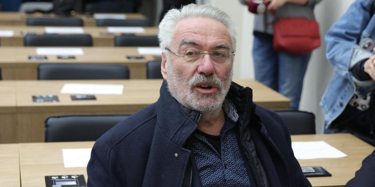 Kakav licemer, strašan licemer! Branimir Nestorović neće da radi, a evo koliko mu para leže na račun svakog meseca