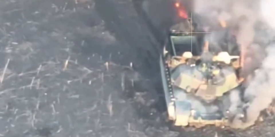 (VIDEO) SAD hitno brišu snimke uništenja tenkova Abrams! Sramota ih je kako se Rusi poigravaju sa njihovim ponosom!