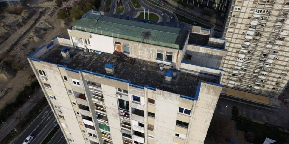 Skandal u Novom Sadu! Traži se da roditelji hitno reaguju - ovo je direktno uništavanje javnog reda i mira (VIDEO)