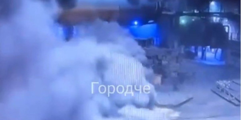 Velika eksplozija na severu Rusije! Dron pogodio čeličanu (VIDEO)