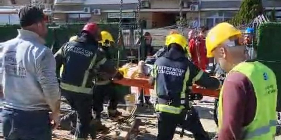 Radnik se strmoglavio na beton i poginuo: Istraga će utvrdi kako je došlo do tragedije i da li su ispoštovana pravila o zaštiti na radu