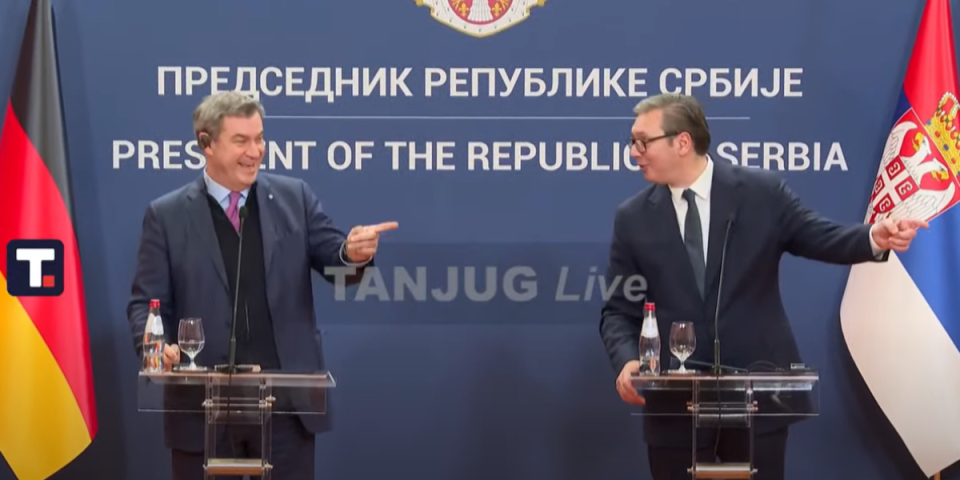 Moji ministri su lenji, meni nikad ne aplaudiraju, ali kada su čuli danas Zederove reči... Vučić nasmejao premijera Bavarske i novinare!
