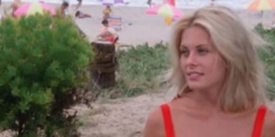 Zvezda "Čuvara plaže" se bori sa rakom dojke! Obrijala je kosu, pa hrabro pokazala kako sada izgleda (FOTO/VIDEO)