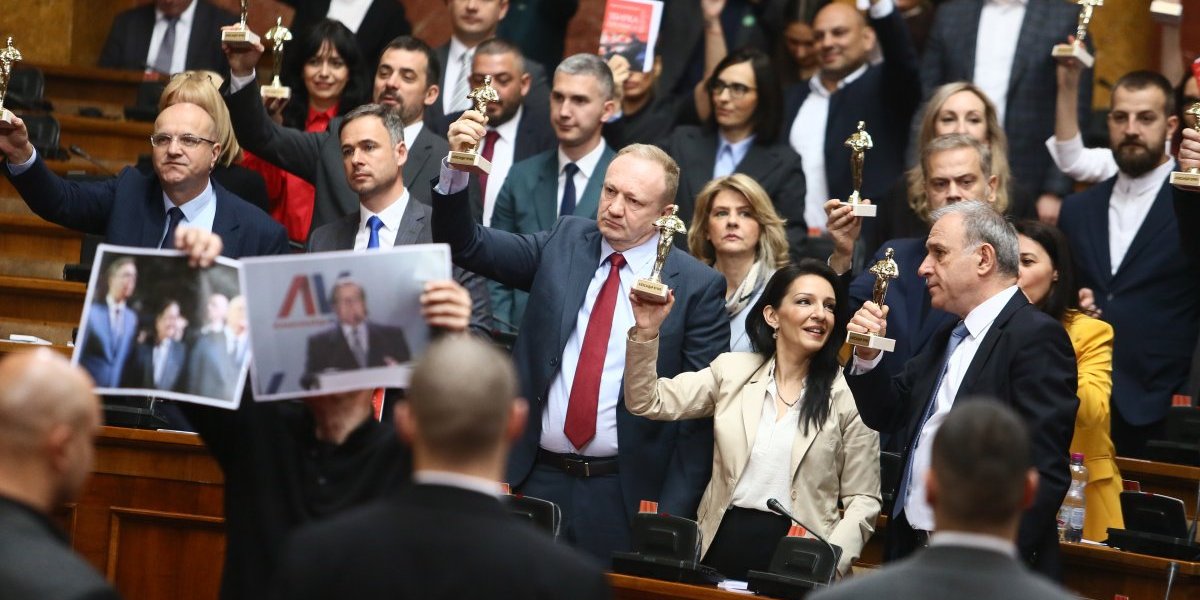 Đilas kupio Mariniki "oskara" za najbolju sporednu ulogu! Evo ko sve igra u filmu tajkuna!