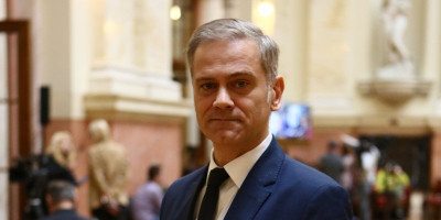 Potpredsednik Stranke slobode i pravde Borko Stefanović ponovo je uhvaćen u laži.