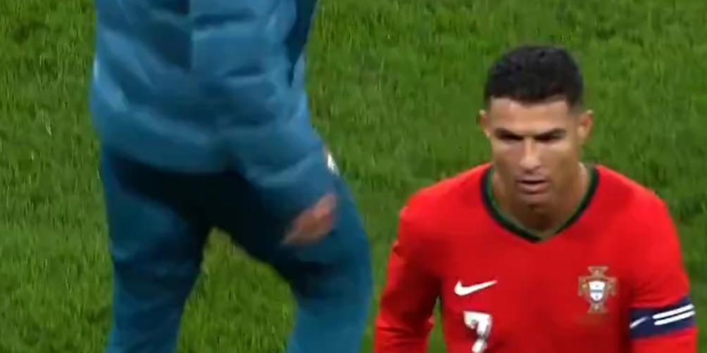 Crni Ronaldo, opet se obrukao! Zaleteo se ka sudiji, pojavio se snimak (VIDEO)