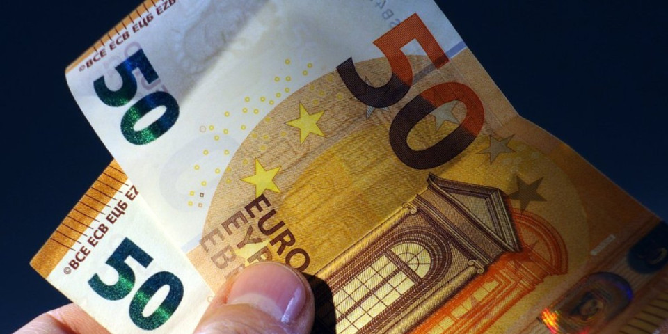Važno upozorenje za građane: Pojavili se lažni pozivi za dodelu novčane pomoći od 100 evra