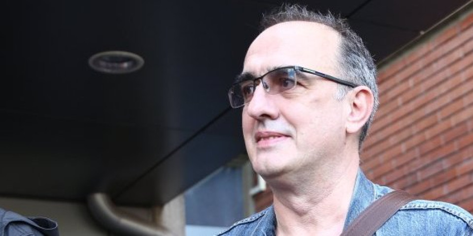 Sramnije ne može: Antisrbin Gruhonjić povukao novi skandalozni potez - smeta mu i Fakultet srpskih studija