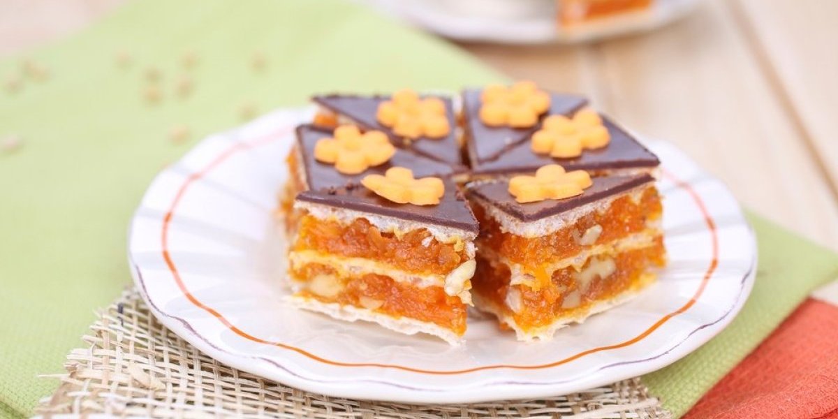 Starinska medena oblanda! Tradicionalni kolač koji  vole sve generacije -  topi se u ustima