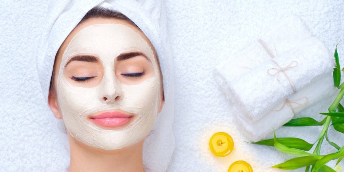 Botoks pada u zaborav: Maska od 2 sastojka će vas podmladiti bolje od hirurga