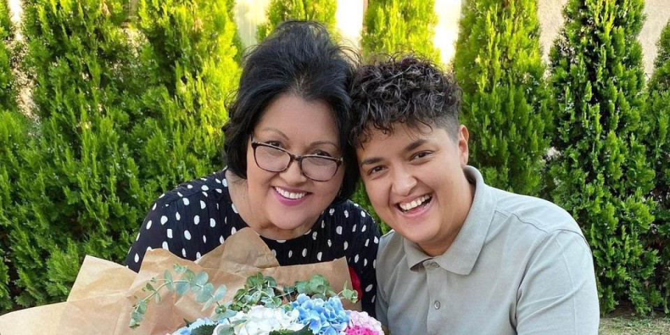 Prizor koji topi sva srca - Marija Šerifović pokazala kako Verica uživa sa unukom (FOTO)