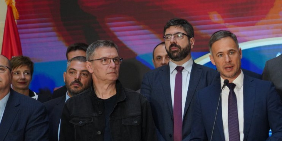 Načekaće se! Opozicija čeka da Zapad skloni Vučića i da njima podeli ministarske fotelje?! (VIDEO)
