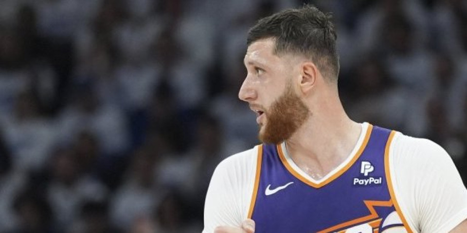 Srbomrzac kupio ovce porodici nakon što su im vukovi pobili stado - Da li je jare platio?