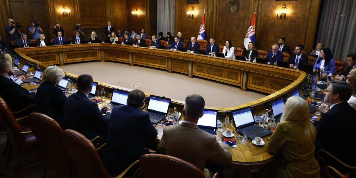 Vlada usvojila Zakon o udžbenicima: Evo šta su planirane izmene