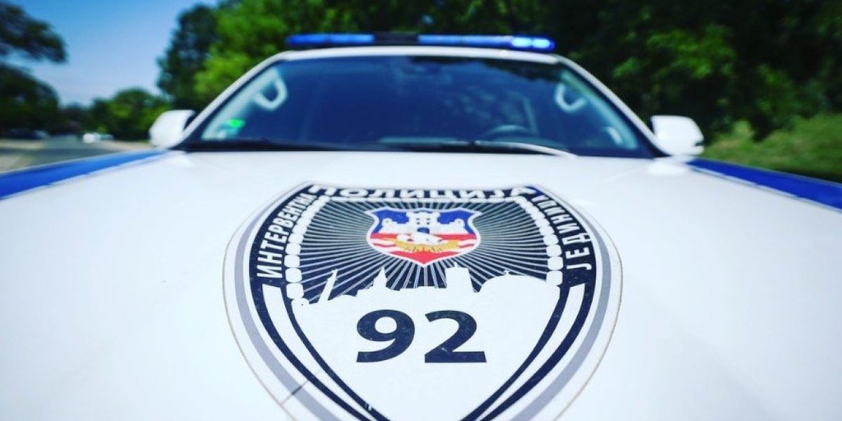 Drama na Mirijevu: Inspektori PS Stari grad i Interventa obili blindirana vrata