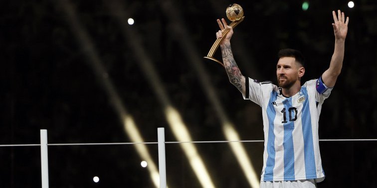 Mesi nije čovek! Argentinac je sa 45 trofeja kralj fudbala
