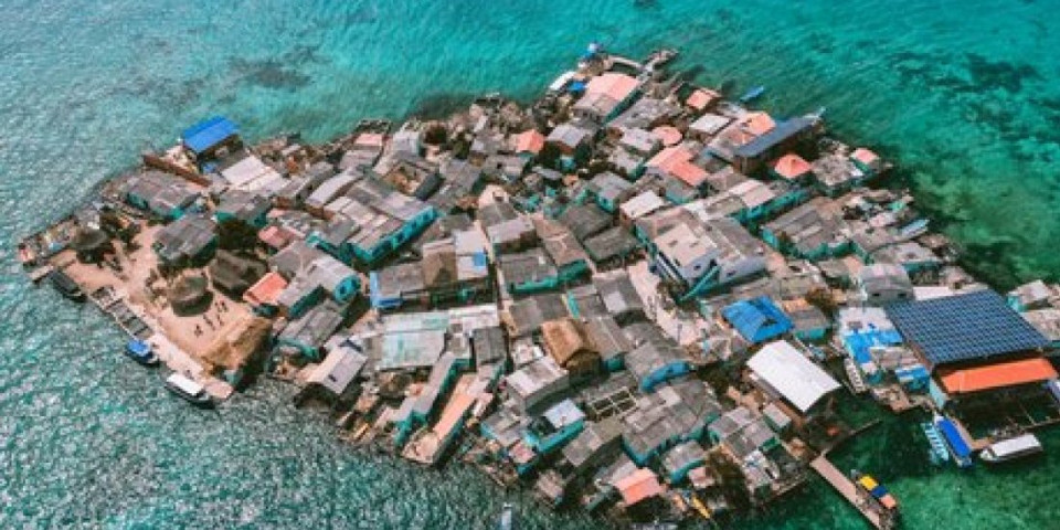 Ovo je najnaseljenije ostrvo na svetu! Na njemu je teško biti sam, a jedna stvar je najveći problem (VIDEO/FOTO)