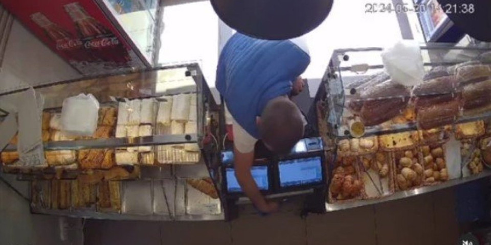 Uzeo sve, do poslednjeg dinara! Sramna krađa u pekari na Petlovom brdu (VIDEO)