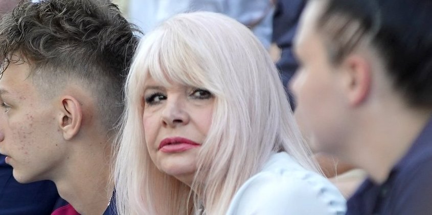 Hanki Paldum mlađi kolega slao intimne slike - Nakon što ga je blokirala sve priznao